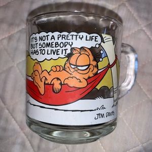 1978 Garfield Glass Handled Cup